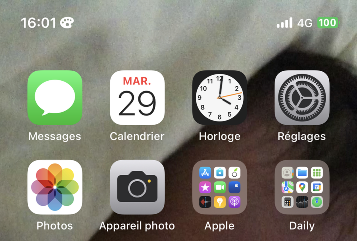 Comment Faire Apparaitre Horloge Sous Message Iphone