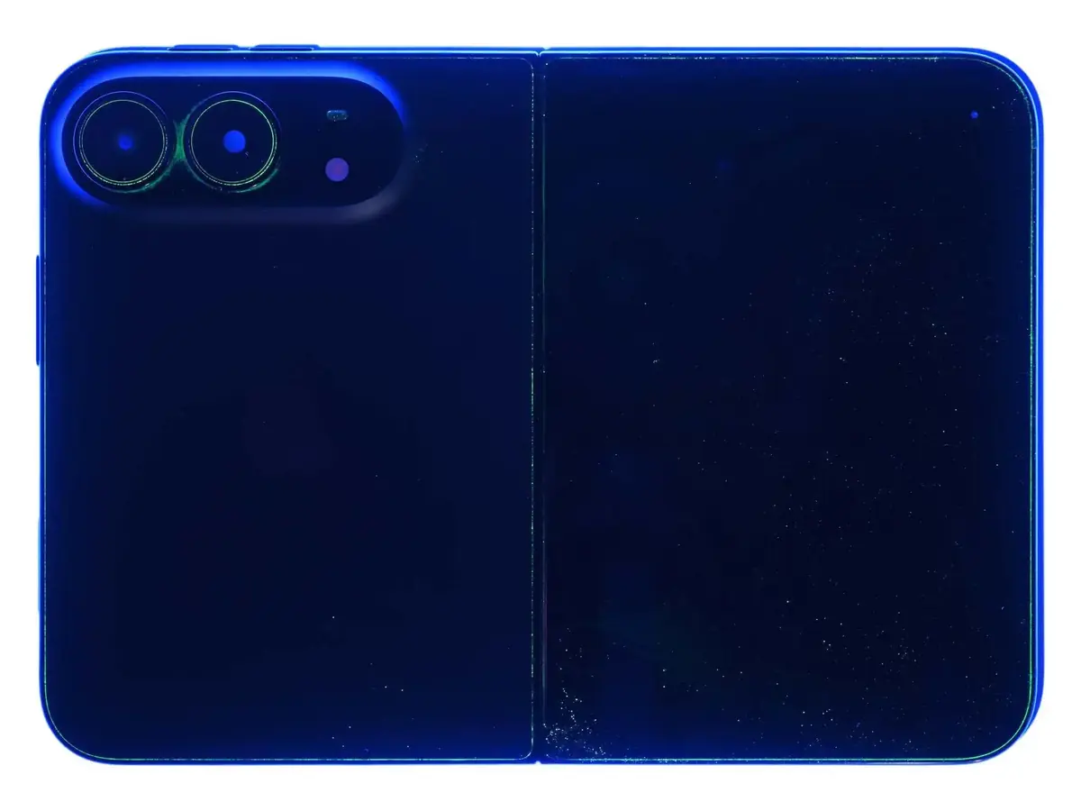 D&eacute;montage de l'iPhone Duo&nbsp;: iFixit r&eacute;v&egrave;le plusieurs indices sur les probl&egrave;mes de l'&eacute;cran