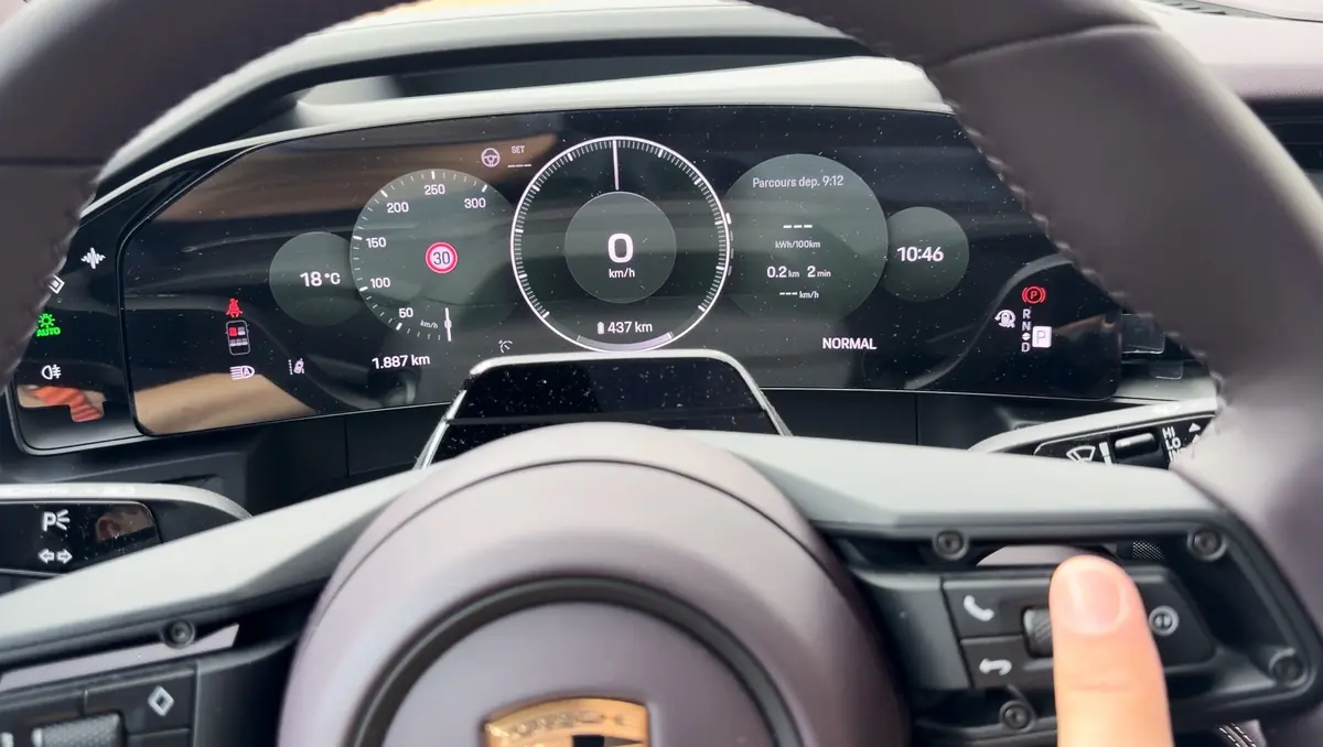 Essai Porsche Cayenne &eacute;lectrique&nbsp;: circuit, off-road, recharge, 1000CV... il nous a bluff&eacute;s&nbsp;!