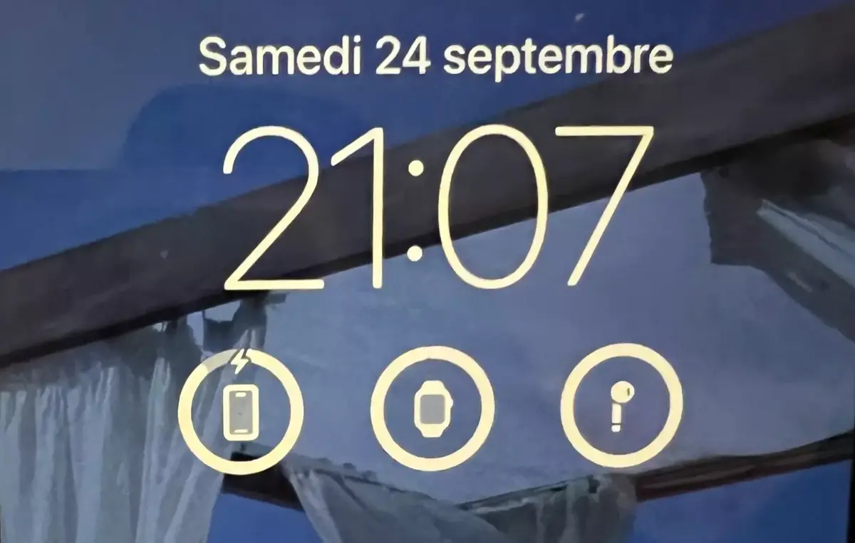 iOS 16 : comment afficher l'autonomie de plusieurs appareils sur l'écran verrouillé