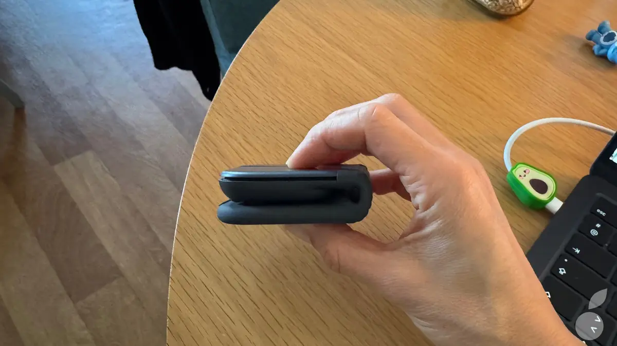 Test de la Logitech Mobi Fold&nbsp;: la souris pliable &agrave; emmener partout (et &agrave; glisser dans sa poche)