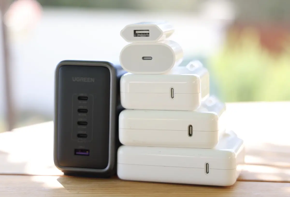 Test du surpuissant chargeur Multiport Ugreen Nexode 300W !