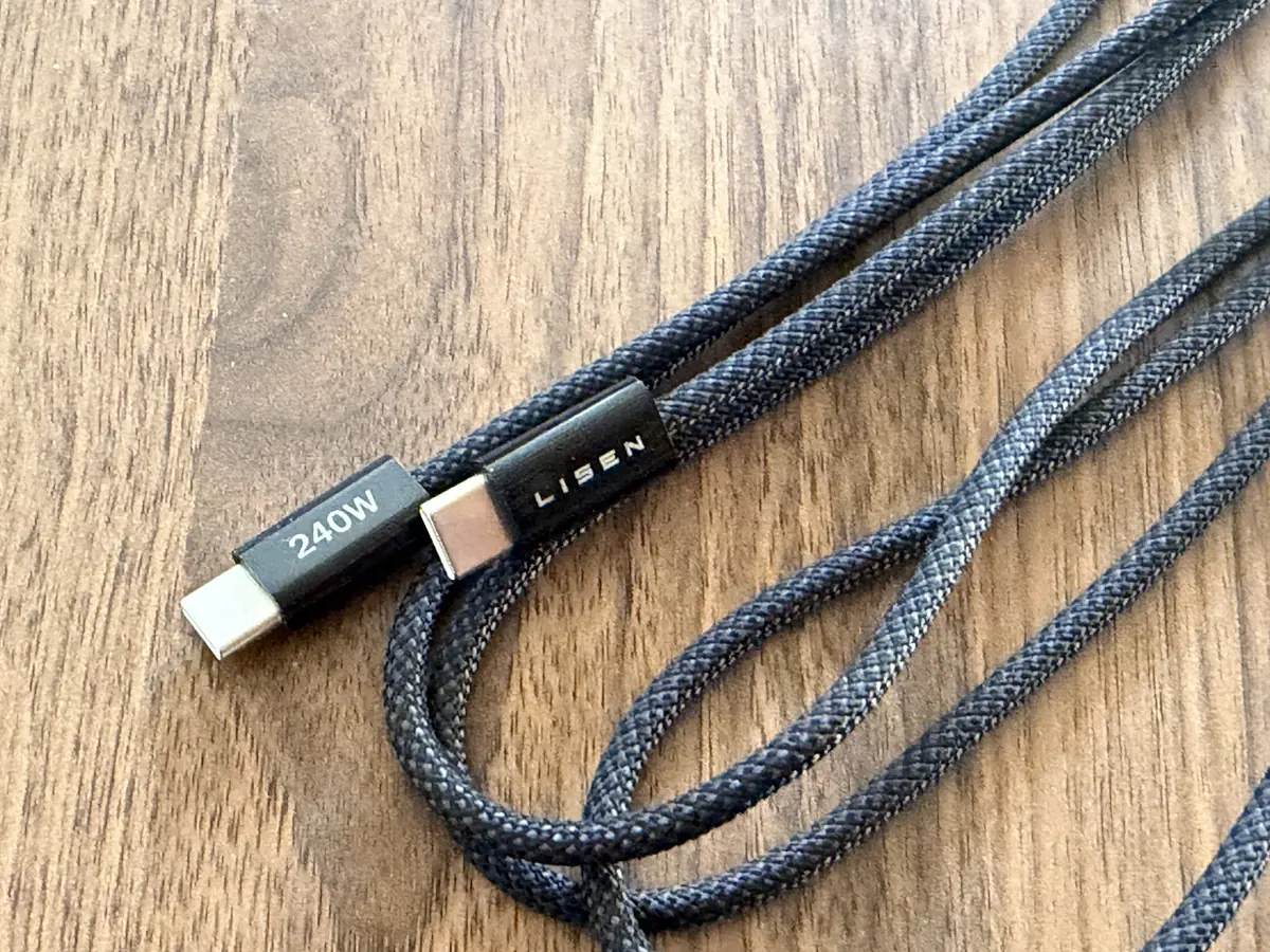 Lisen&nbsp;: C&acirc;bles 240W, supports et batteries, l'offensive sur la charge rapide &agrave; petit prix