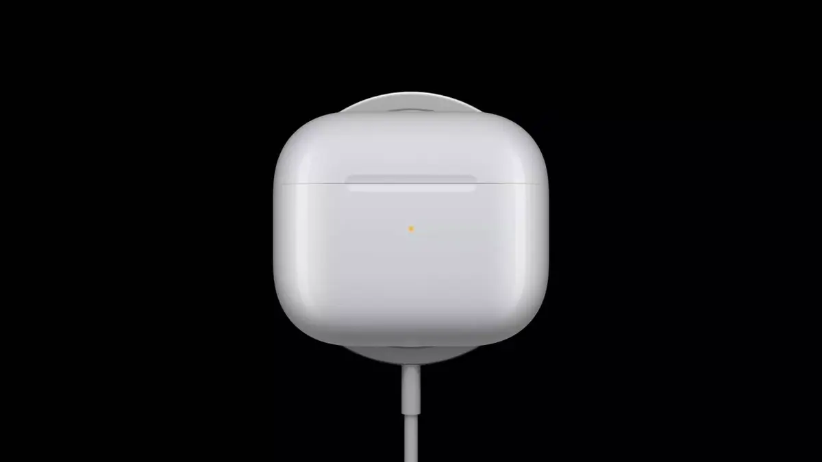 AirPod 3 : le premier boîtier de charge résistant à l'eau (IPX4)