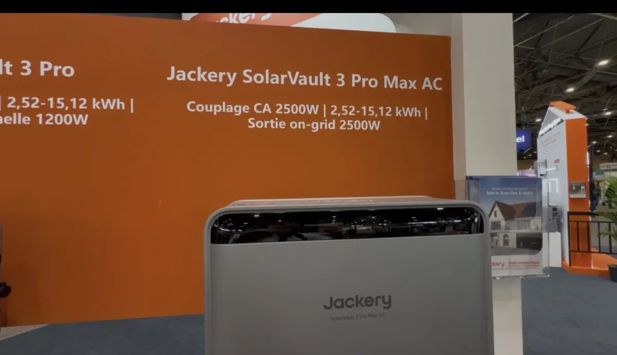 De belles batteries solaires avec injection dans la maison chez Jackery&nbsp;: SolarVault 3 Pro/Max