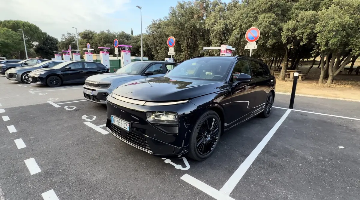 P&eacute;nalit&eacute;s abusives et tarifs opaques&nbsp;: la "charge lente" des voitures &eacute;lectriques vire &agrave; l'arnaque&nbsp;!