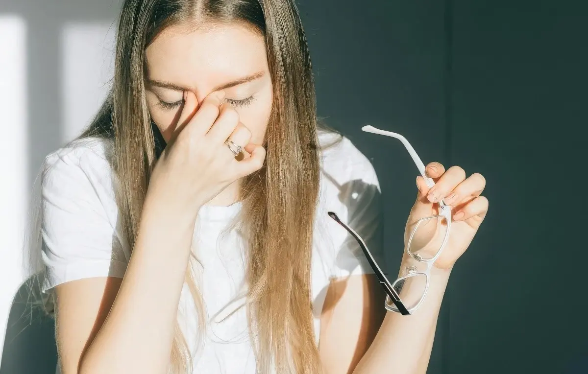 Les lunettes anti-lumière bleue : arnaque ou vraiment utile ?