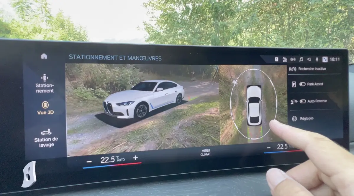 Essai BMW i4 (Partie 2) : les écrans, CarKey, l'app mobile et un intérieur léché !