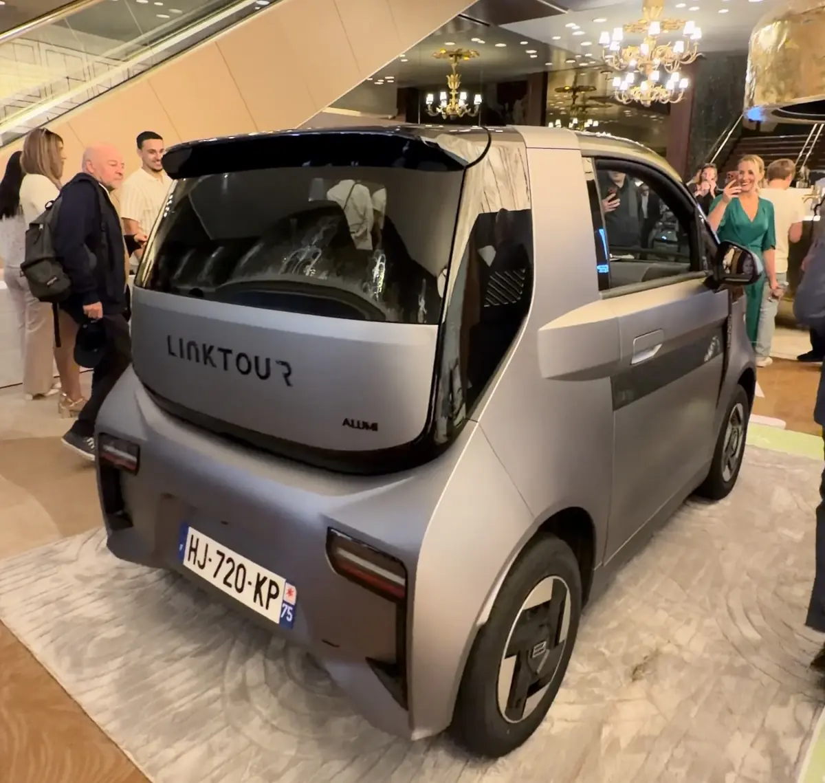 Concurrente de la Citro&euml;n AMI, on a vu la chinoise "Linktour Alumi" qui d&eacute;barque en France&nbsp;!