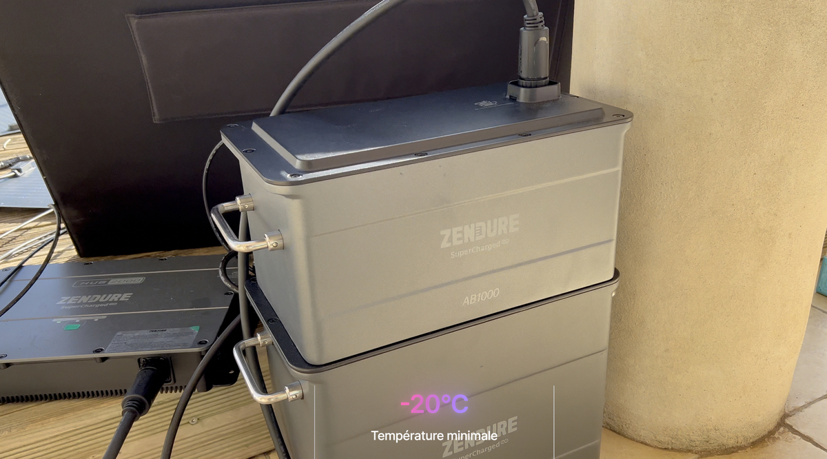 Test Zendure SolarFlow (Hub 2000 + batterie AB2000) : le kit solaire avec batterie enfin rentable ?