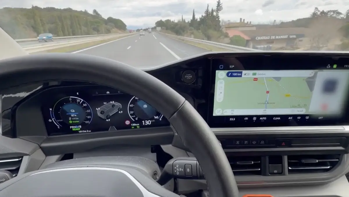 Essai Volkswagen eCaravelle&nbsp;: le &laquo;&nbsp;transporteur&nbsp;&raquo; passe &agrave; l&rsquo;&eacute;lectrique, et ce n&rsquo;est pas une r&eacute;ussite