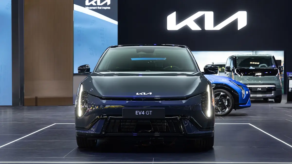 Kia EV4 GT et AWD&nbsp;: la Cor&eacute;enne sort l'artillerie qui fait vroom vroom zen