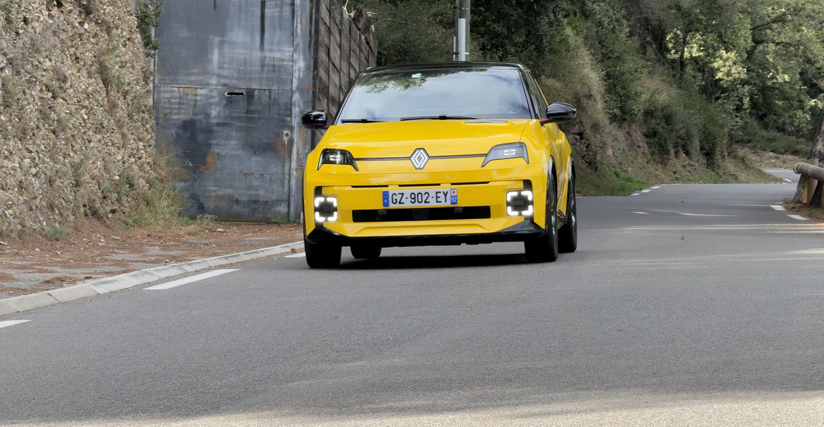 Essai Renault R5 électrique : intérieur, conduite, autonomie, conso, recharge... on vous dit tout !