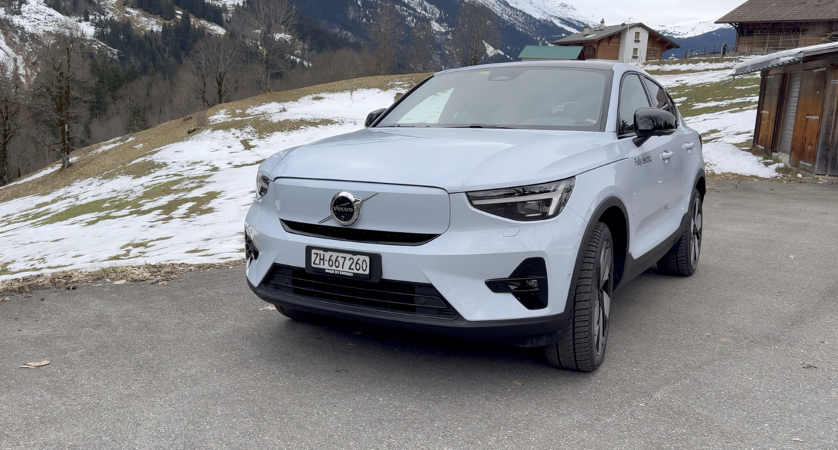 Essai Volvo C40 Recharge 2024 dans les Alpes suisses : enfin une autonomie correcte ?