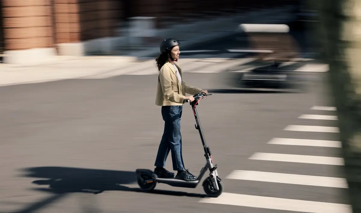 Trois trottinettes électriques Ninebot Segway soldées : profitez des meilleurs prix, dès 245€ !