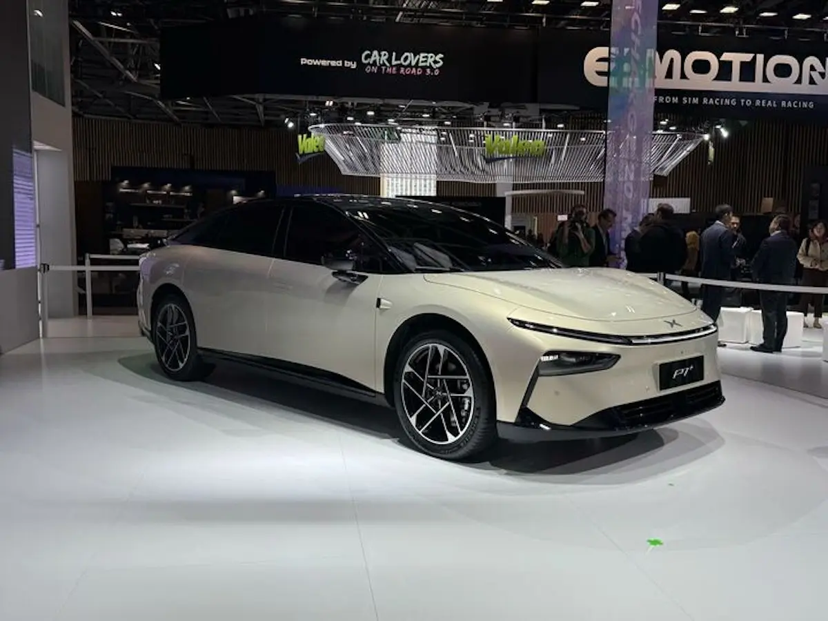 Mondial de l'Auto : XPENG présente la P7+