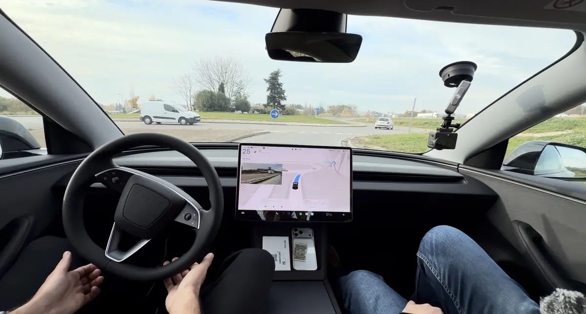 Une Tesla FSD 100% autonome à Marseille ? On a testé ! (et c'est bluffant)