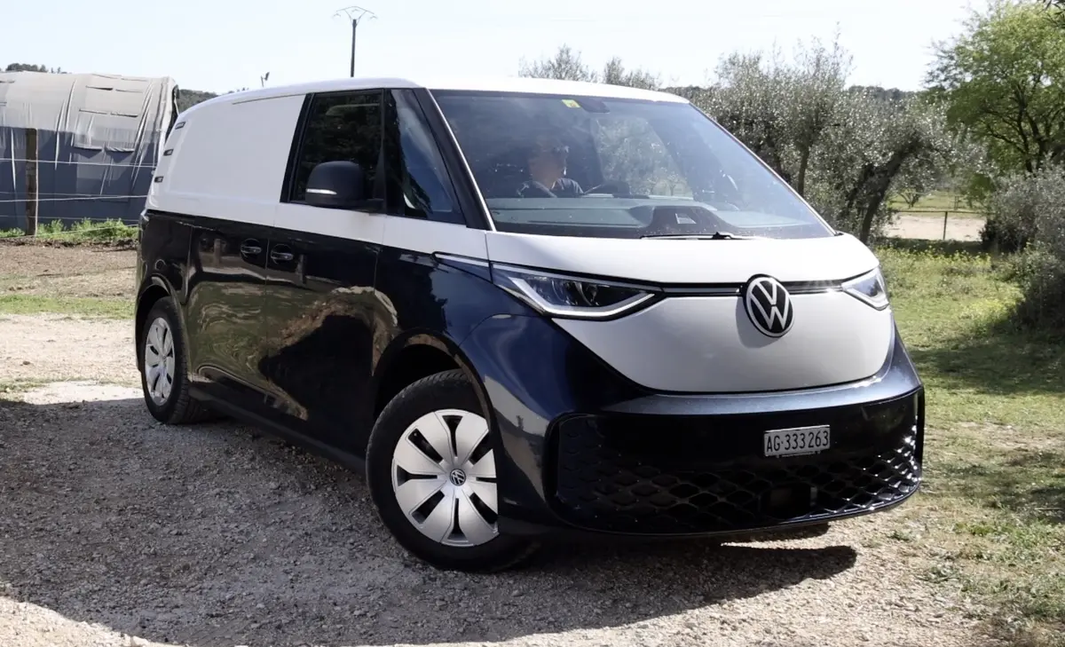 Essai ID Buzz Cargo : prix, autonomie, le test complet !