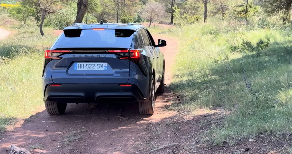 Essai Subaru Solterra 2026&nbsp;: enfin un bon 4x4 &eacute;lectrique&nbsp;?