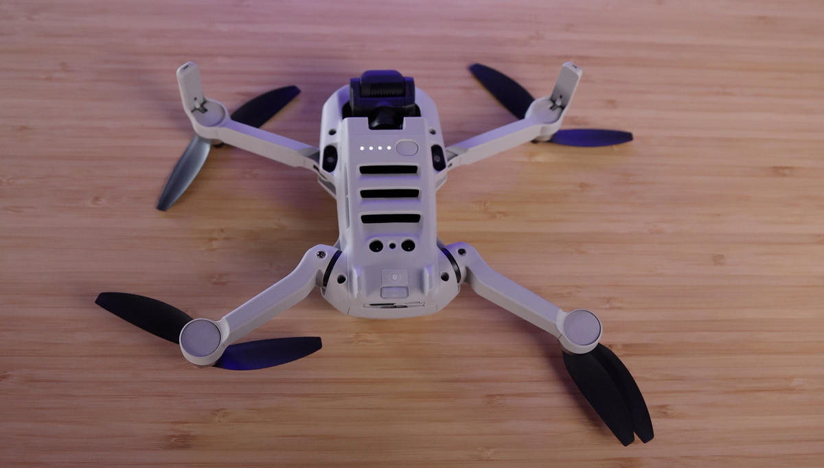 Test DJI Mini 4K : le meilleur drone 2024 pour débutant ?