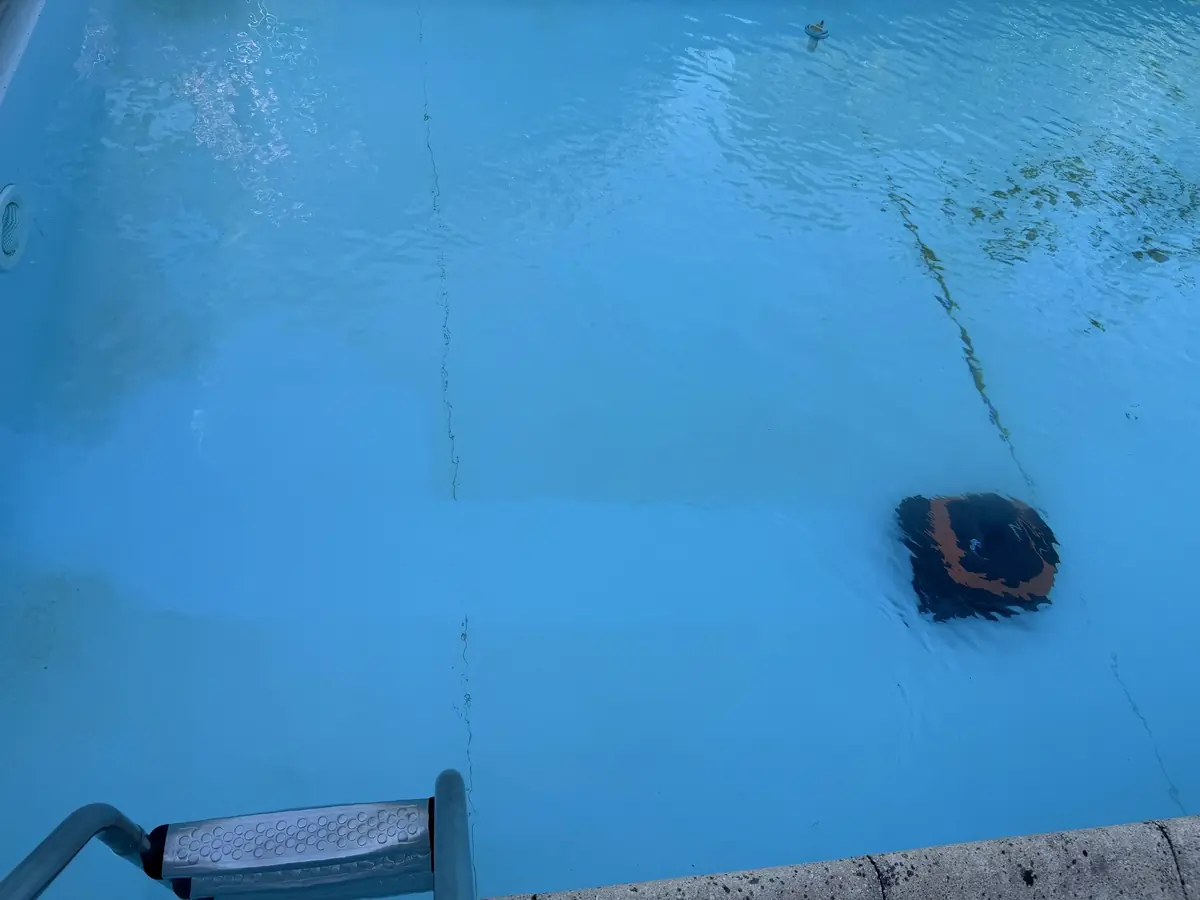 Test du robot de piscine Beatbot Sora 30&nbsp;: adieu les c&acirc;bles&nbsp;!