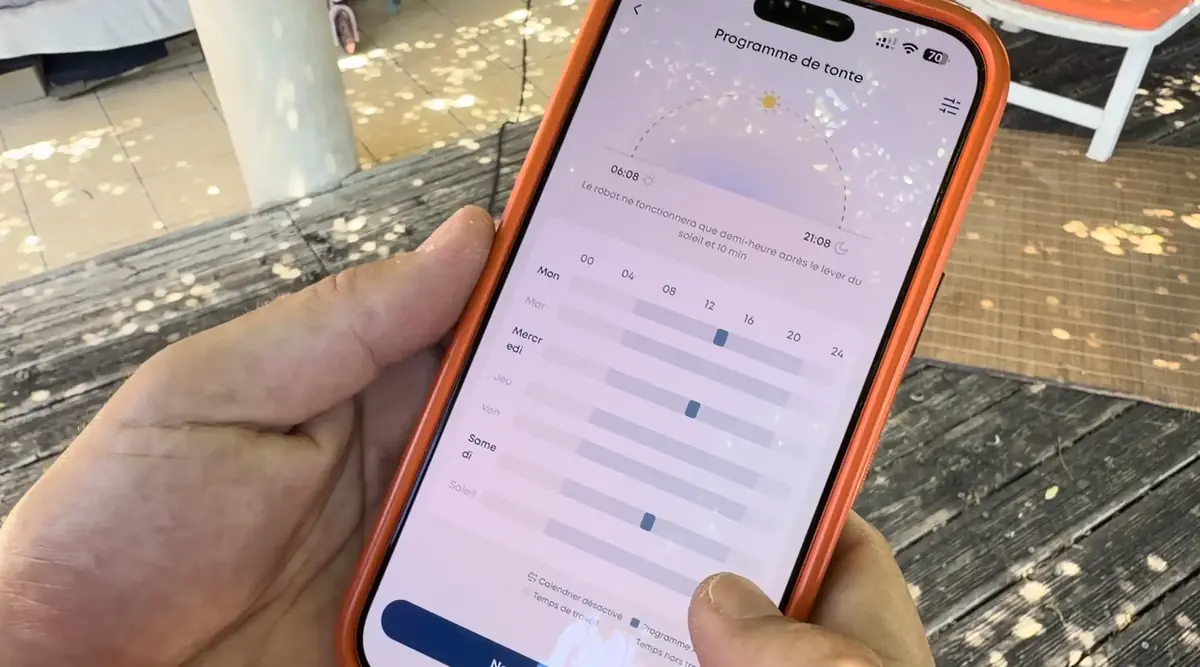 Test Eufy C15&nbsp;: le premier robot-tondeuse d&rsquo;Anker peut-il convaincre&nbsp;?