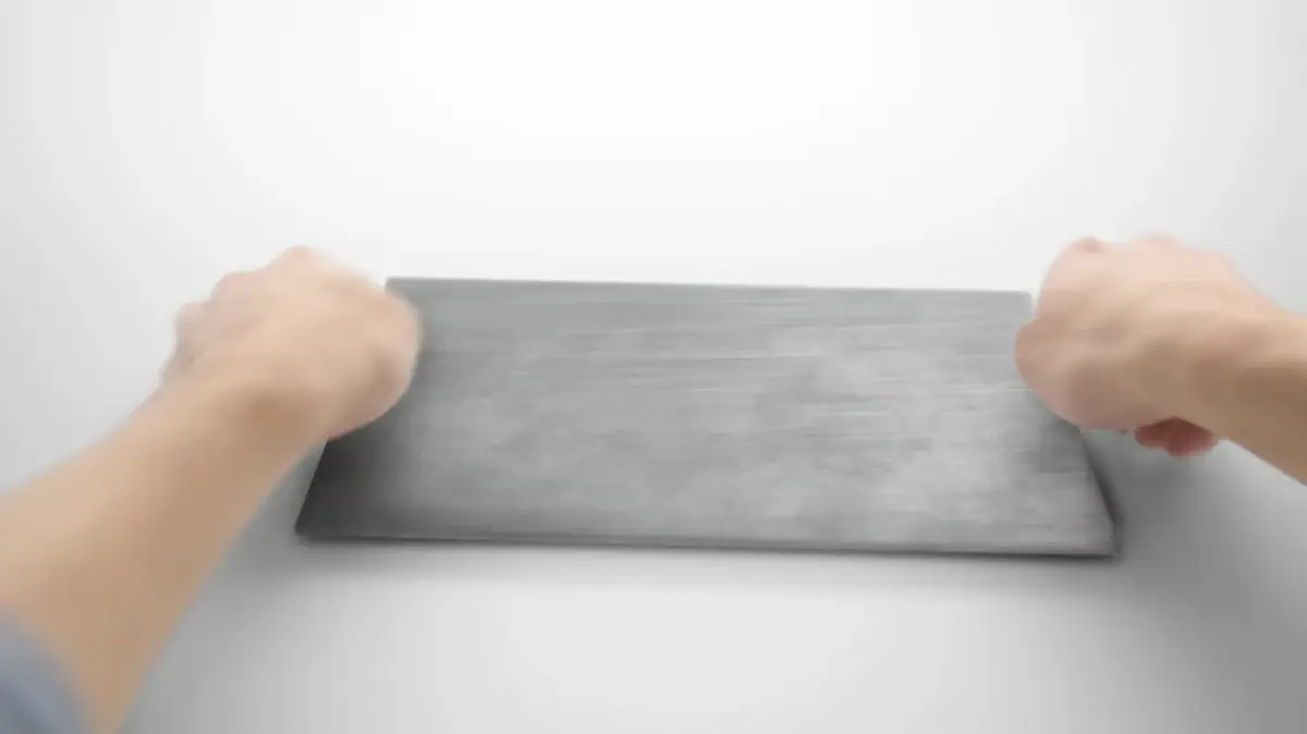 Le making-of de la pub de l&rsquo;Apple Macbook Neo r&eacute;v&eacute;l&eacute;