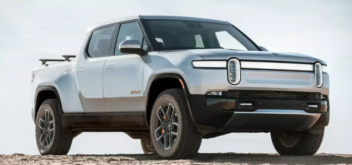 VE : Hertz se prépare à l'électrique, Mode Y Perf, Rivian, GPS Tesla, des vols et une Subaru électrique