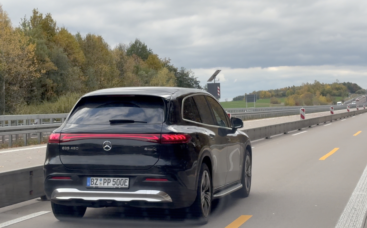 Essai Mercedes EQS SUV : jusqu'en Pologne !