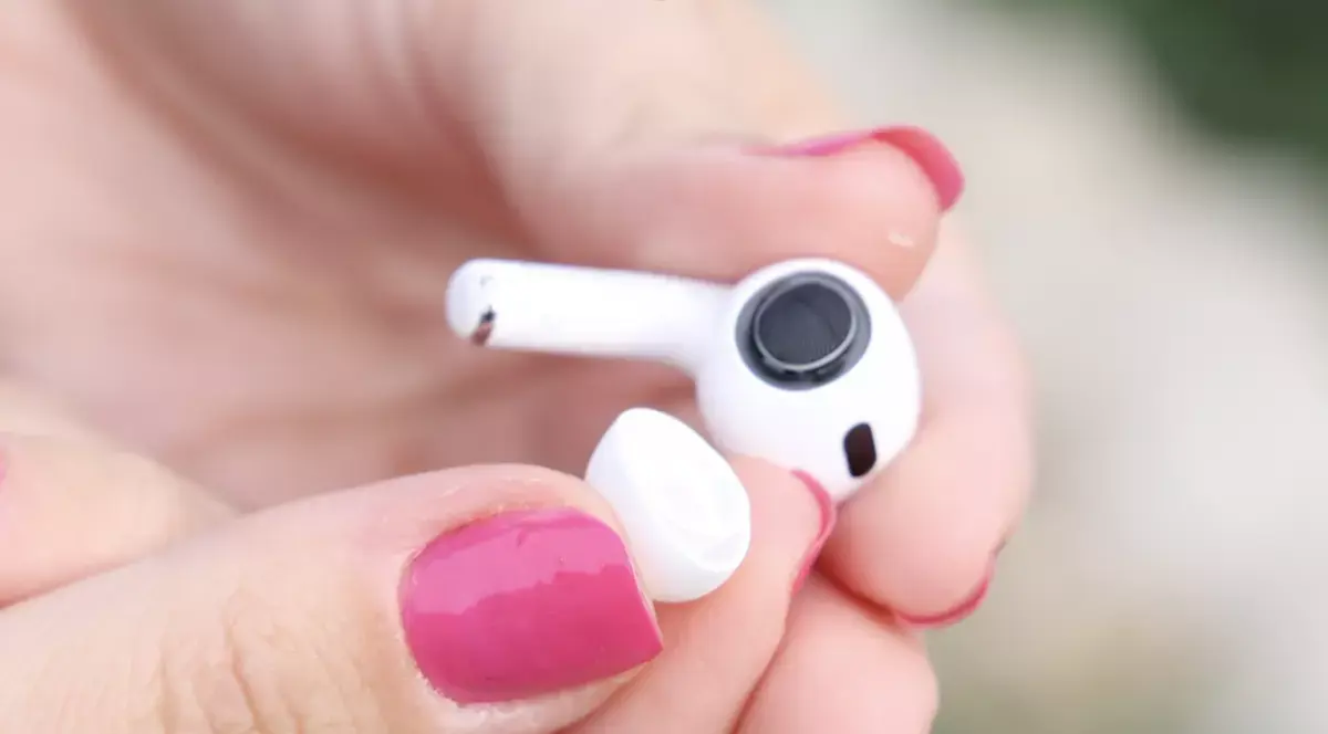 Un problème de volume avec vos AirPods ? Voici une solution rapide et efficace !