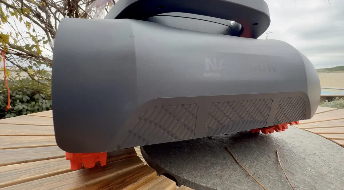 Test Navimow H206&nbsp;: un robot-tondeuse avec LIDAR et AirTag int&eacute;gr&eacute;s pour les grands jardins&nbsp;!