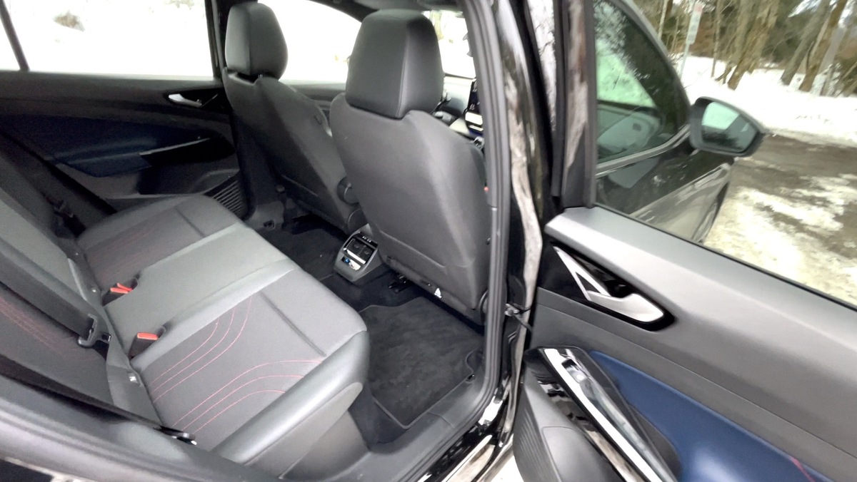 Essai Volkswagen ID.5 GTX : prix, autonomie, consos, recharge et conduite sur neige