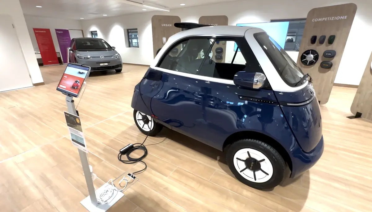 Essai Microlino : la petite voiture électrique trop mignonne, taillée pour la ville !