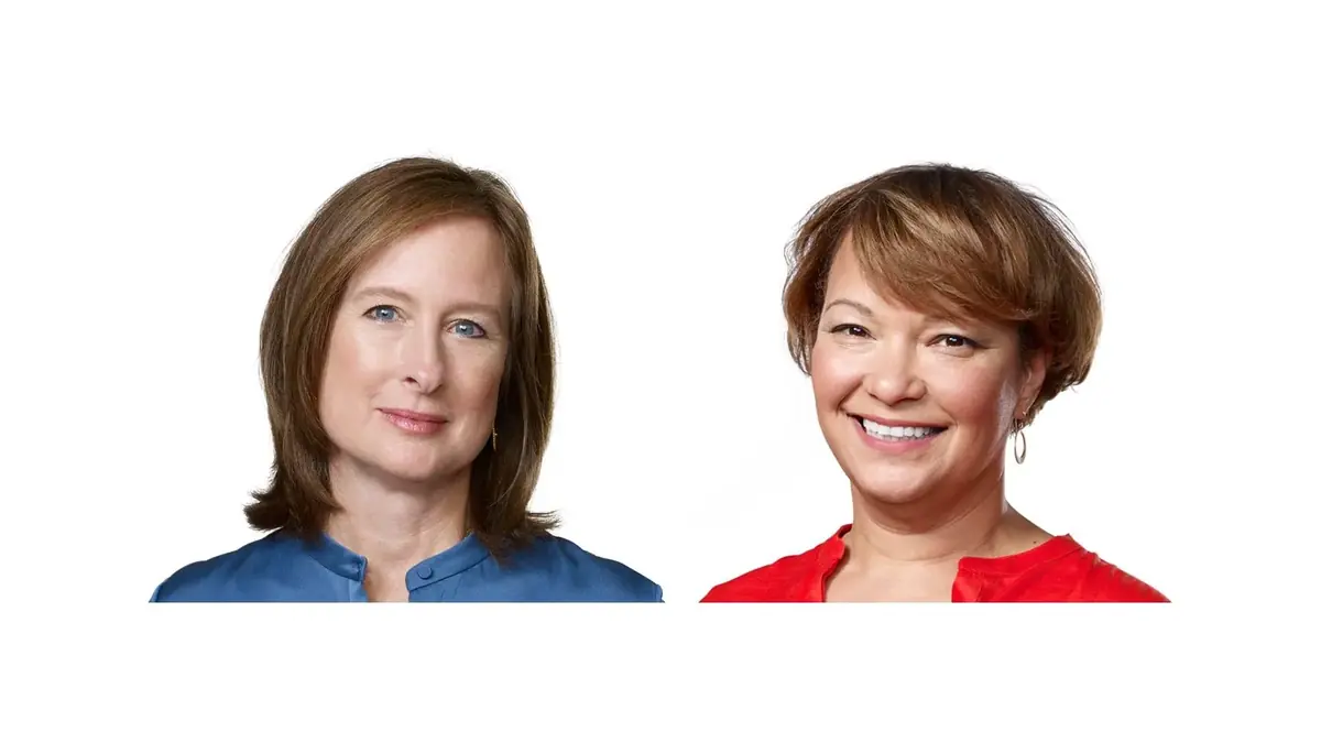 De gauche à droite : Kate Adams et Lisa Jackson