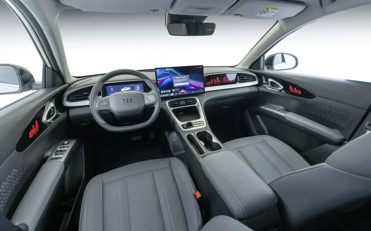 Geely E2&nbsp;: la voiture la plus vendue en Chine arrive en France &agrave; 20 990 euros