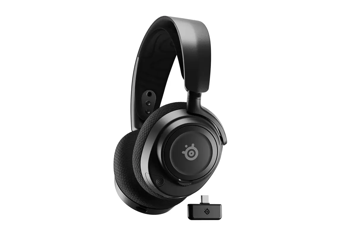 Black Friday : jusqu'à -50€ sur les casques gaming SteelSeries (7P+ à 99€)