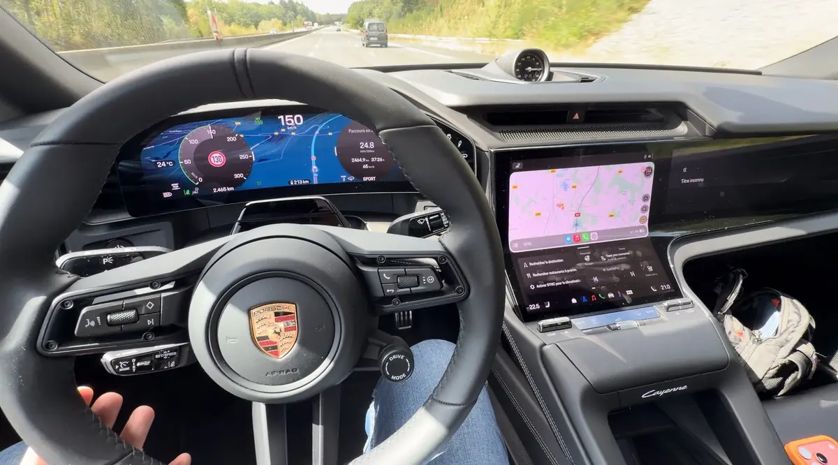 Essai Porsche Cayenne &eacute;lectrique&nbsp;: circuit, off-road, recharge, 1000CV... il nous a bluff&eacute;s&nbsp;!