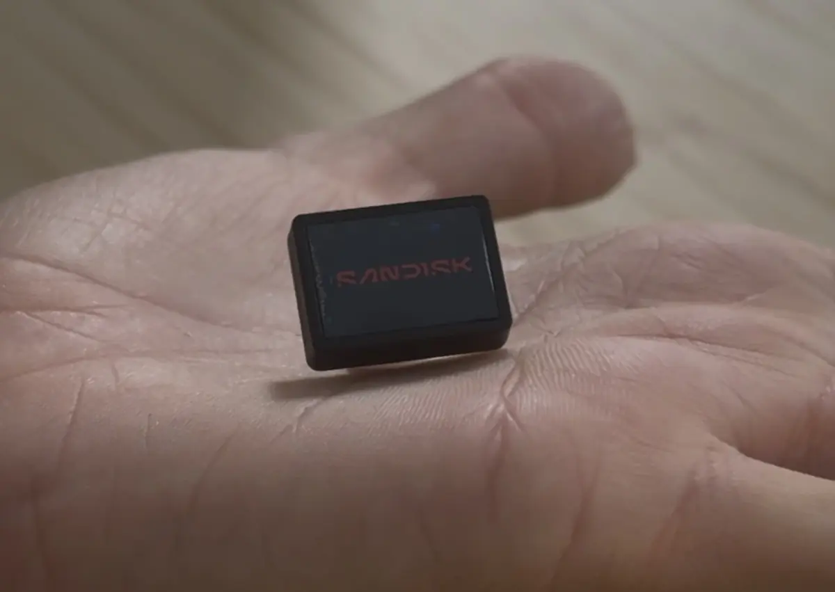 Petit test de la clef SANDISK Extreme Fit&nbsp;: 1To &agrave; accrocher dans l'USB C du MacBook&nbsp;!