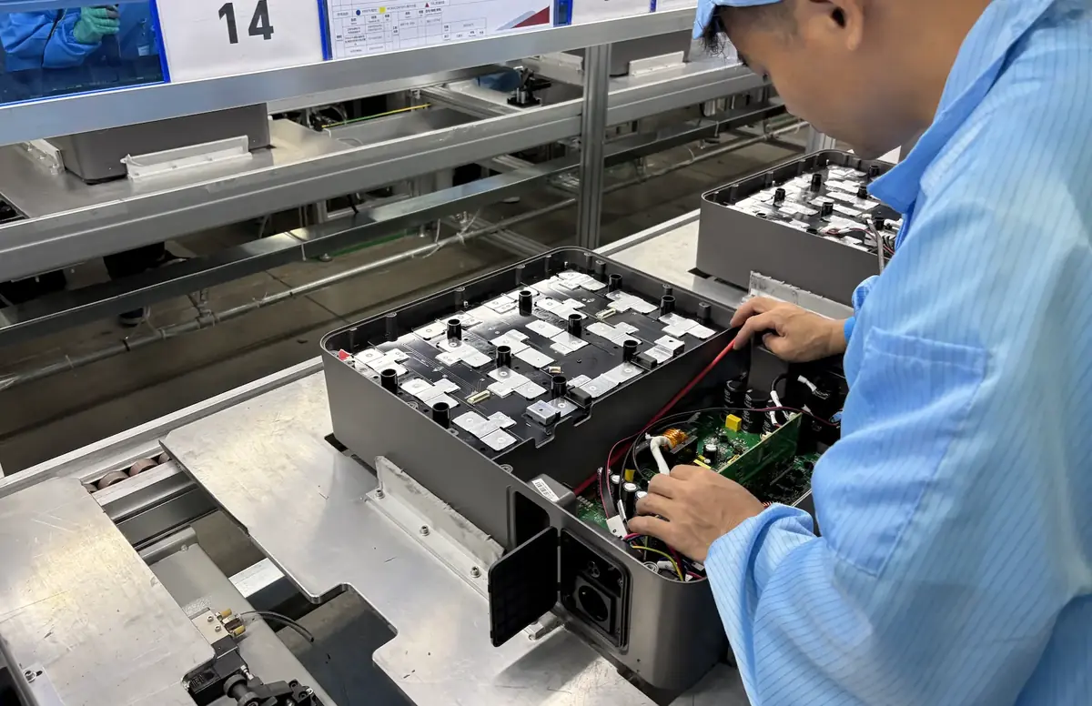 In&eacute;dit&nbsp;! On a visit&eacute; les usines de batteries de Marstek en Chine&nbsp;!