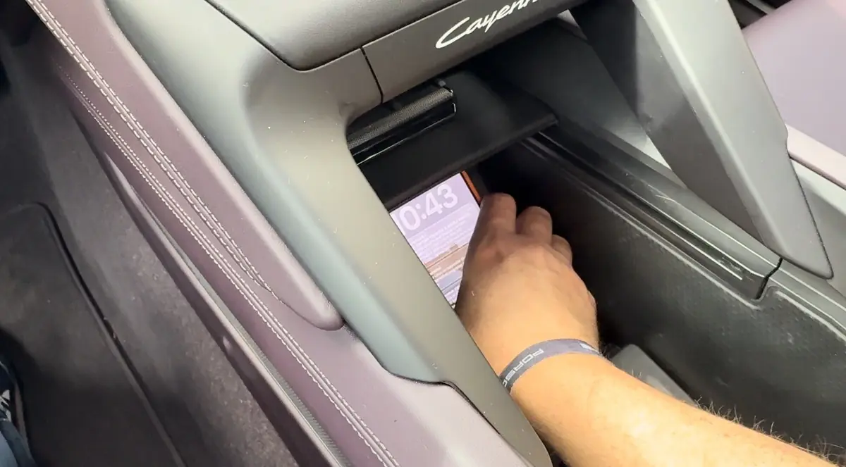 Essai Porsche Cayenne &eacute;lectrique&nbsp;: circuit, off-road, recharge, 1000CV... il nous a bluff&eacute;s&nbsp;!