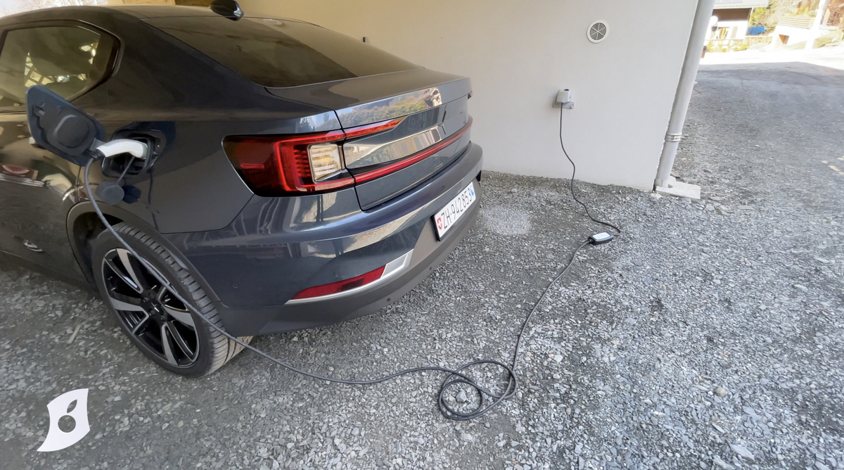 Test et installation de la borne de recharge BENY avec délestage pour voiture électrique