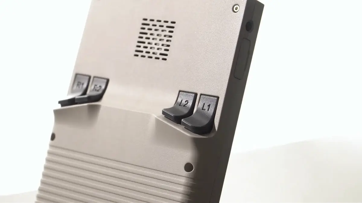 Anbernic RG 477V : la console rétro verticale la plus puissante du fabricant chinois