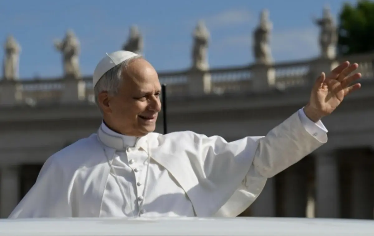 Le Vatican fait traduire la messe en direct par une IA, dans 60 langues