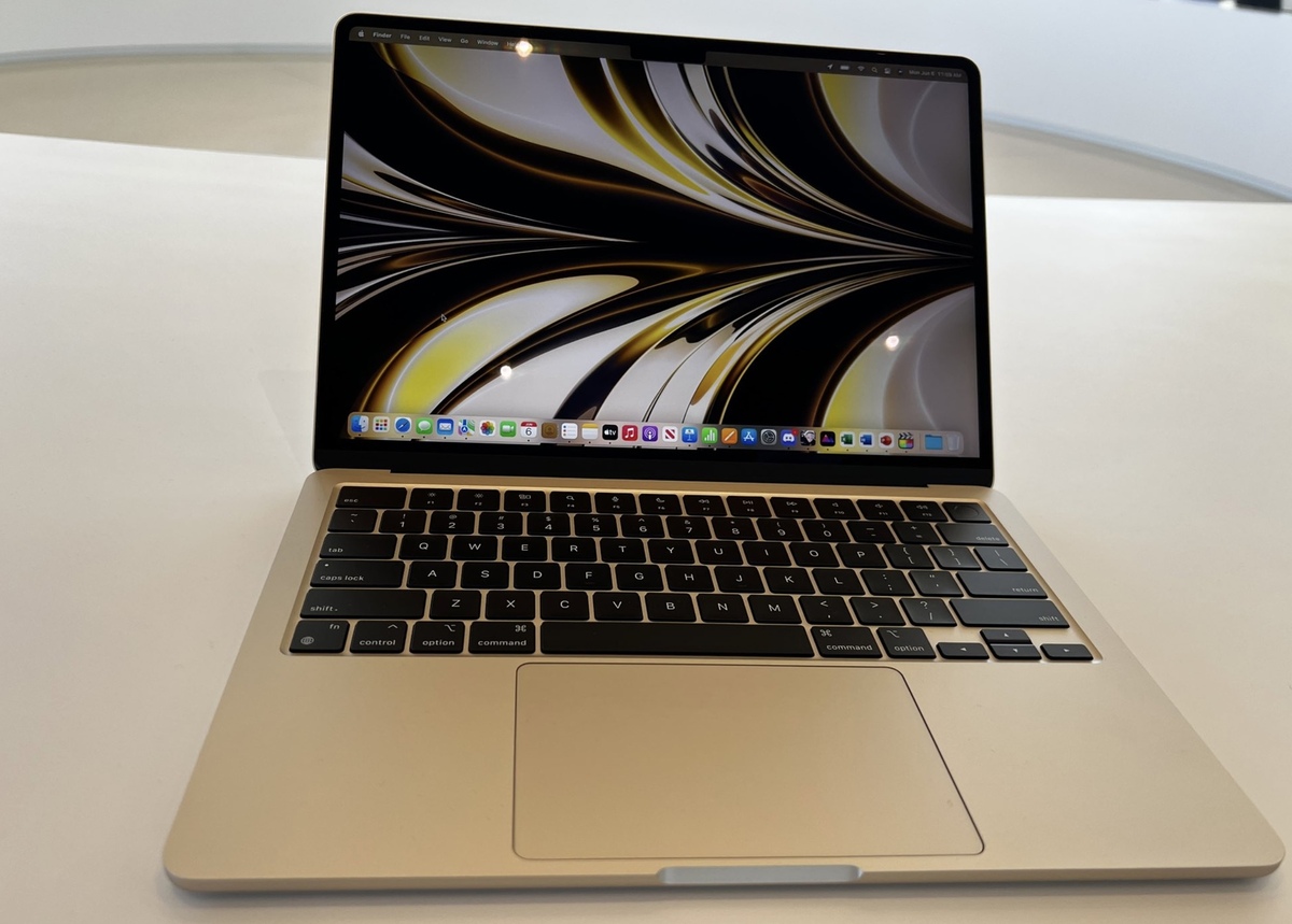 Quelques photos du MacBook Air M2 "en vrai" !