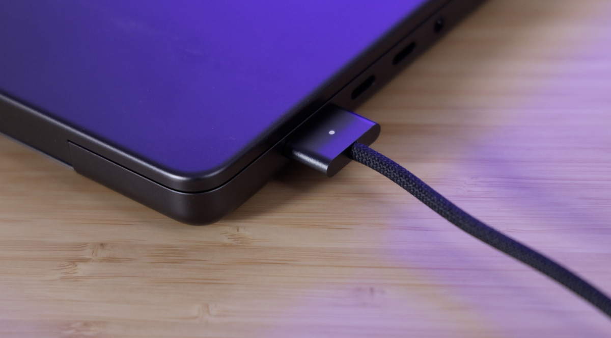 Faut-il un port "MagSafe et USB C" combiné ?