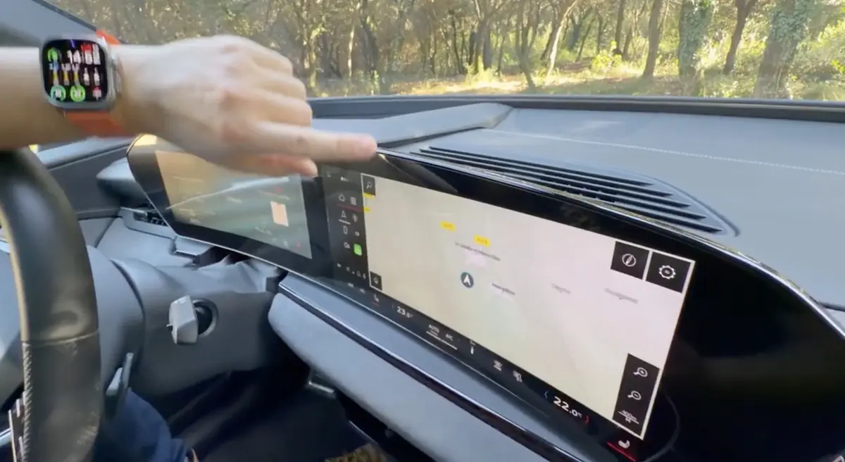 Audi SQ6 ou Model Y Performance&nbsp;? On les compare&nbsp;(en vid&eacute;o)&nbsp;!