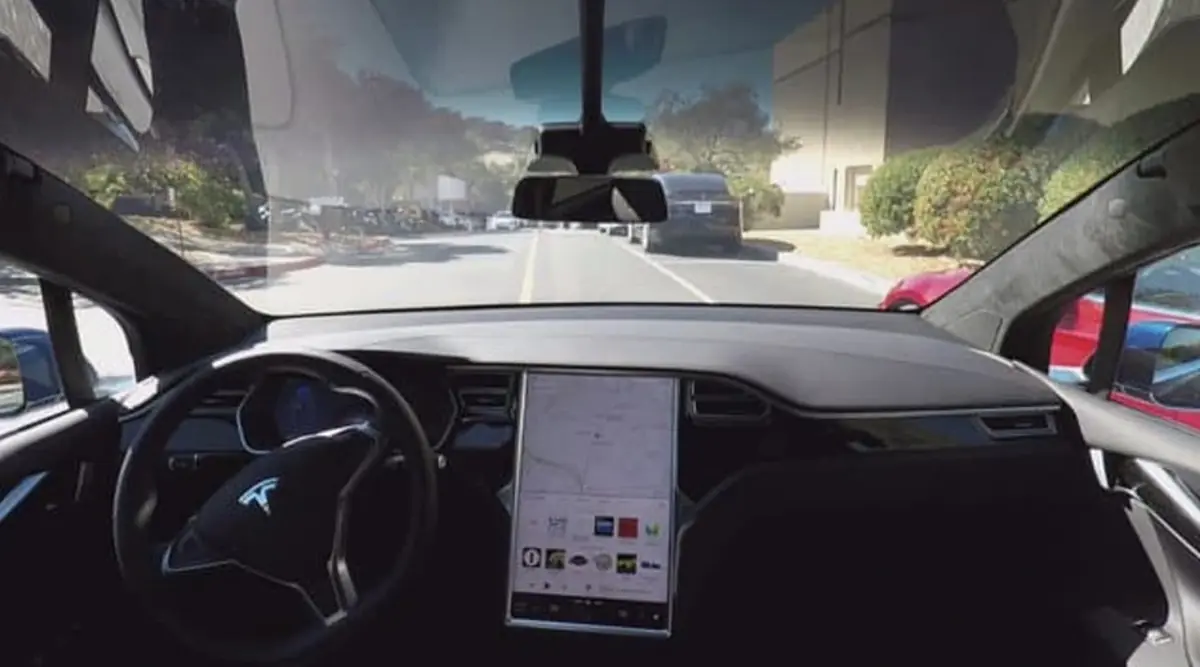 Une Tesla FSD 100% autonome à Marseille ? On a testé ! (et c'est bluffant)
