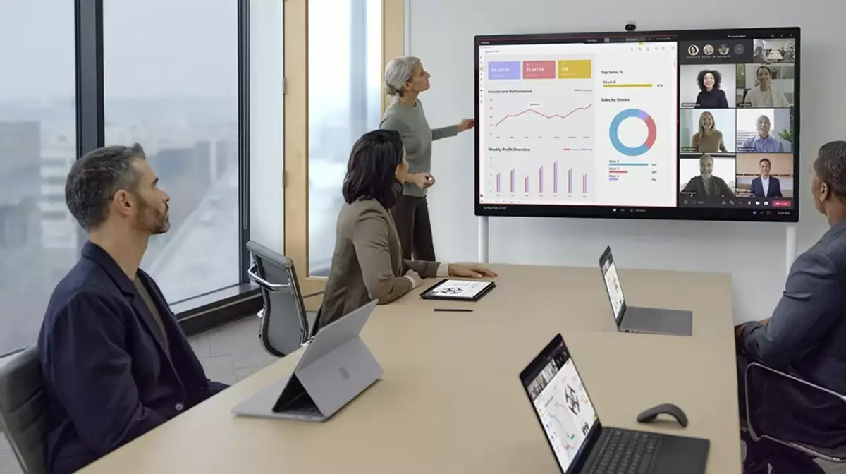 L'énorme Surface Hub 2S de Microsoft va être mis à jour en 2023