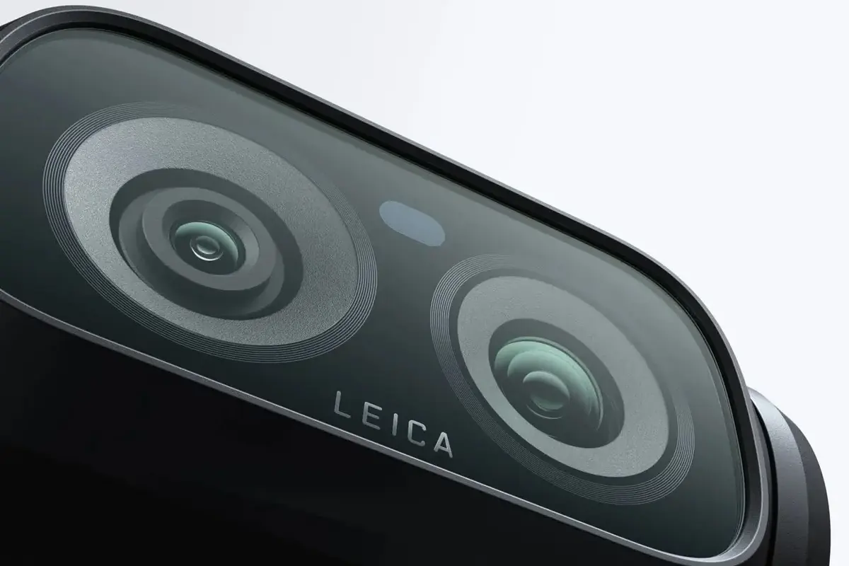 Insta360 lance la Luna Ultra&nbsp;: une cam&eacute;ra de poche 8K sign&eacute;e Leica &agrave; 729 euros pour d&eacute;fier DJI