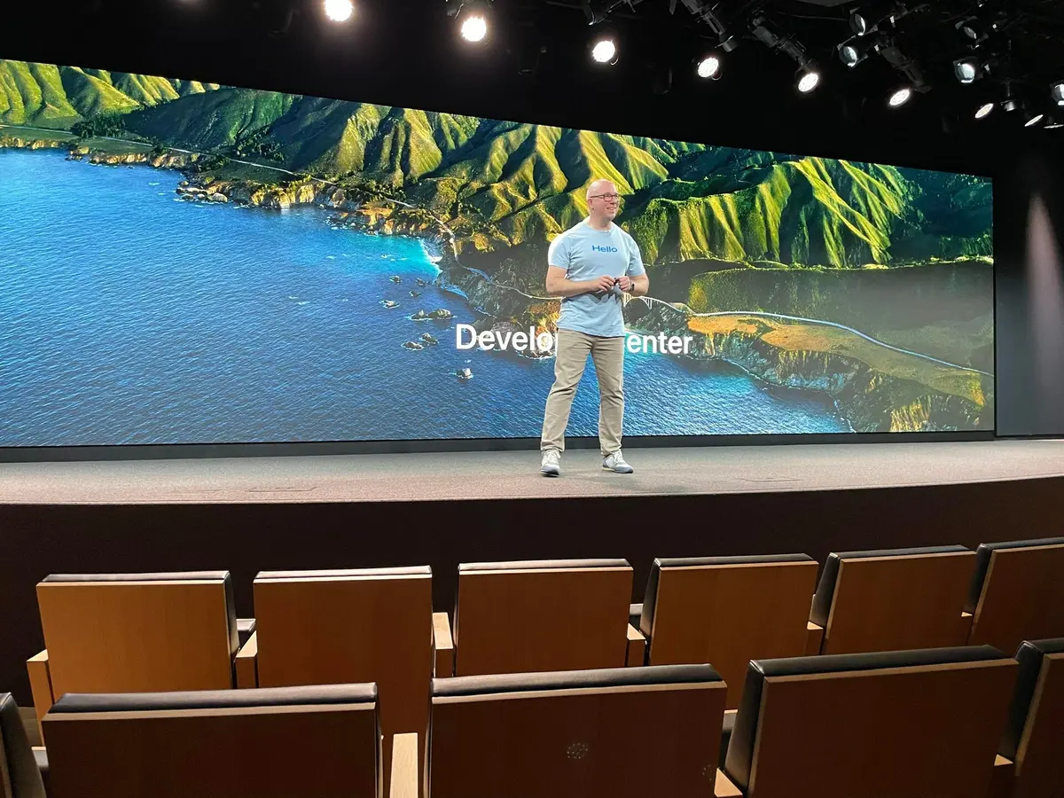 Quelques photos et vidéos exclusives d'Apple Park durant la WWDC 2022